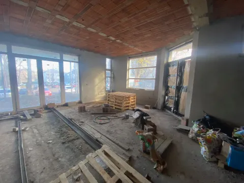 Sale, office space, 402m², Zemun Sve Podlokacije, Beograd - image 11