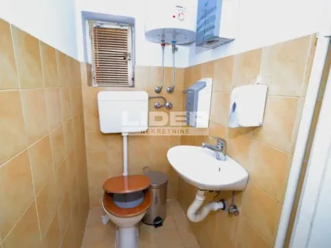 Izdavanje, stan, 43m², Stari Grad, Beograd - image 16