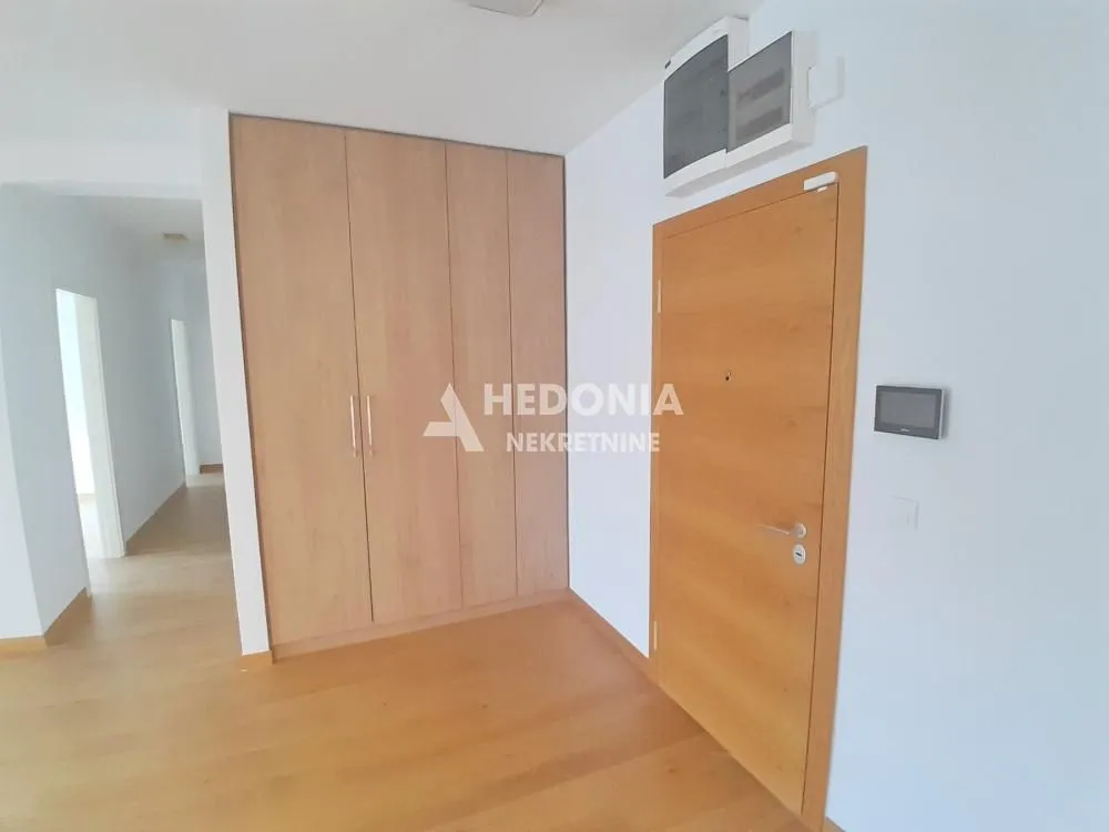 Rent, office space, 112m², Novi Beograd Blok 65, Novi Beograd Sve Podlokacije