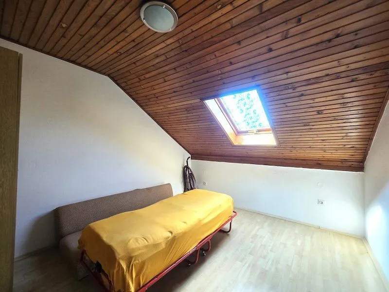 Prodaja, kuća, 300m², Zagorič, Podgorica