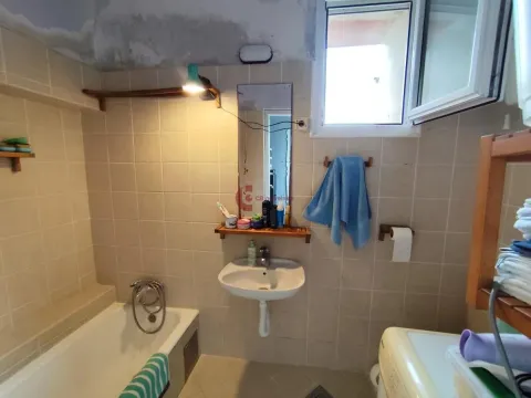 Prodaja, kuća, 55m², Centar, Subotica - image 17