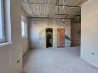 Izdavanje, poslovni prostor, 85m², Zemun Centar, Zemun Sve Podlokacije - image 1