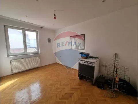 Prodaja, trosoban stan, 81m², Crveni Pevac, Niš - image 3