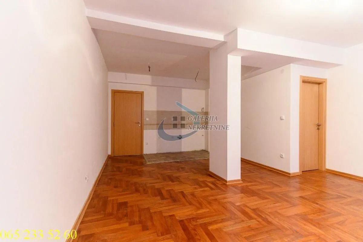 Sale, three bedroom apartment, 56m², Čubura, Beograd