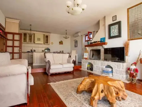 Prodaja, kuća, 210m², Zagora, Kotor - image 21