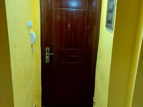 Prodaja, trosoban stan, 77m², Pijaca, Jagodina - image 9