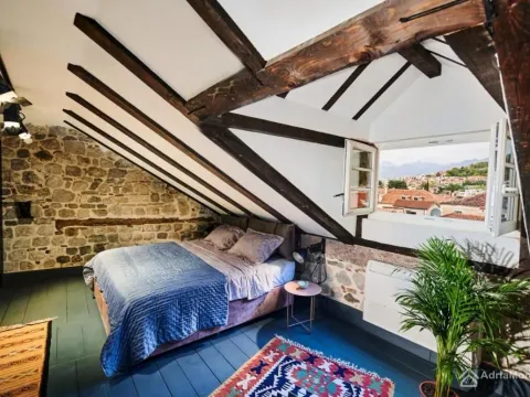 Prodaja, dvosoban stan, 108m², Kotor, Crna Gora - image 10