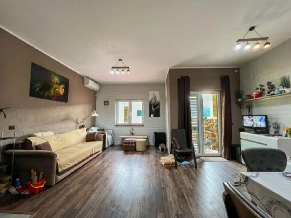 Prodaja, trosoban stan, 115m², Đenovići, Herceg Novi