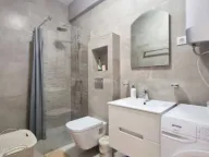 Rent, three bedroom apartment, 90m², Bečići, Budva - image 4