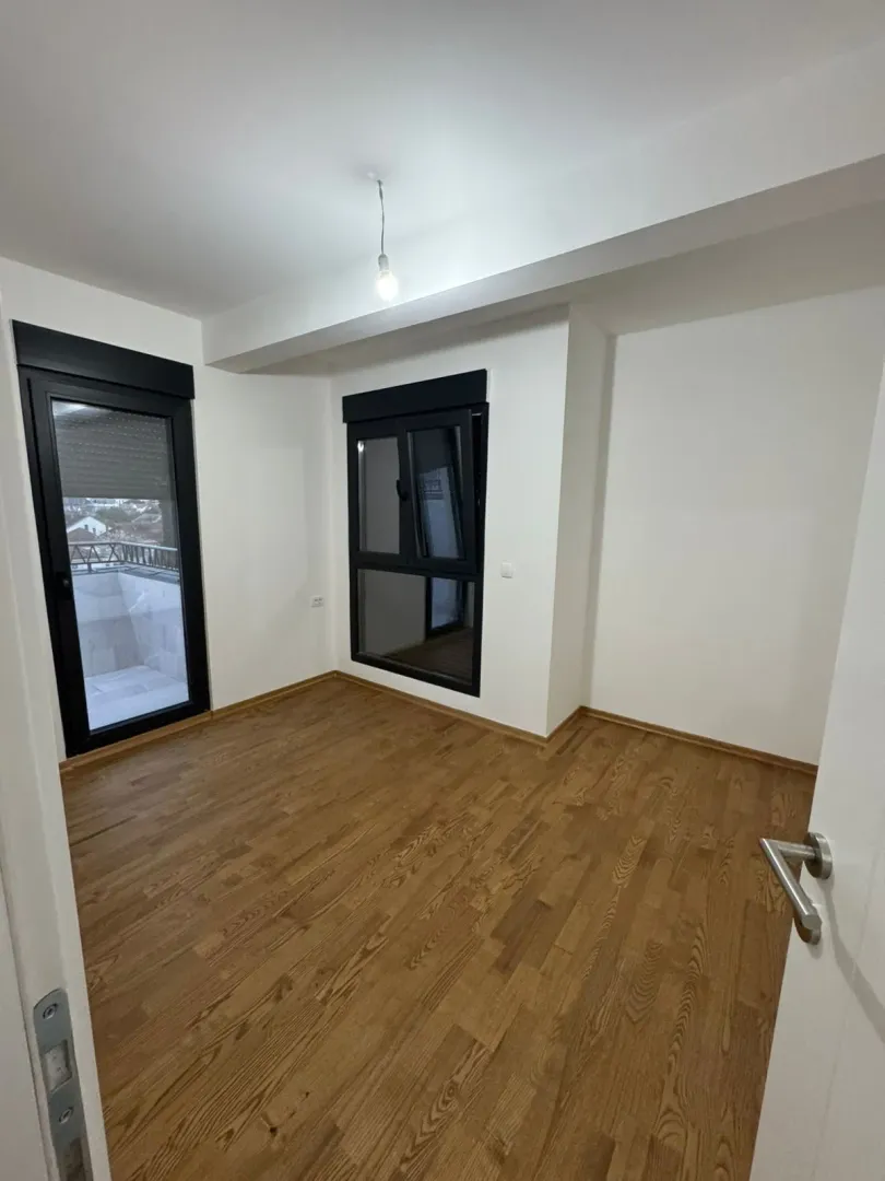 Rent, two bedroom apartment, 57m², Podgorica, Crna Gora