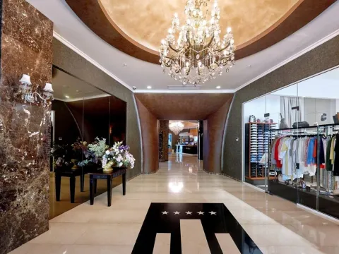 Sale, one bedroom apartment, 63m², Budva, Crna Gora - image 13