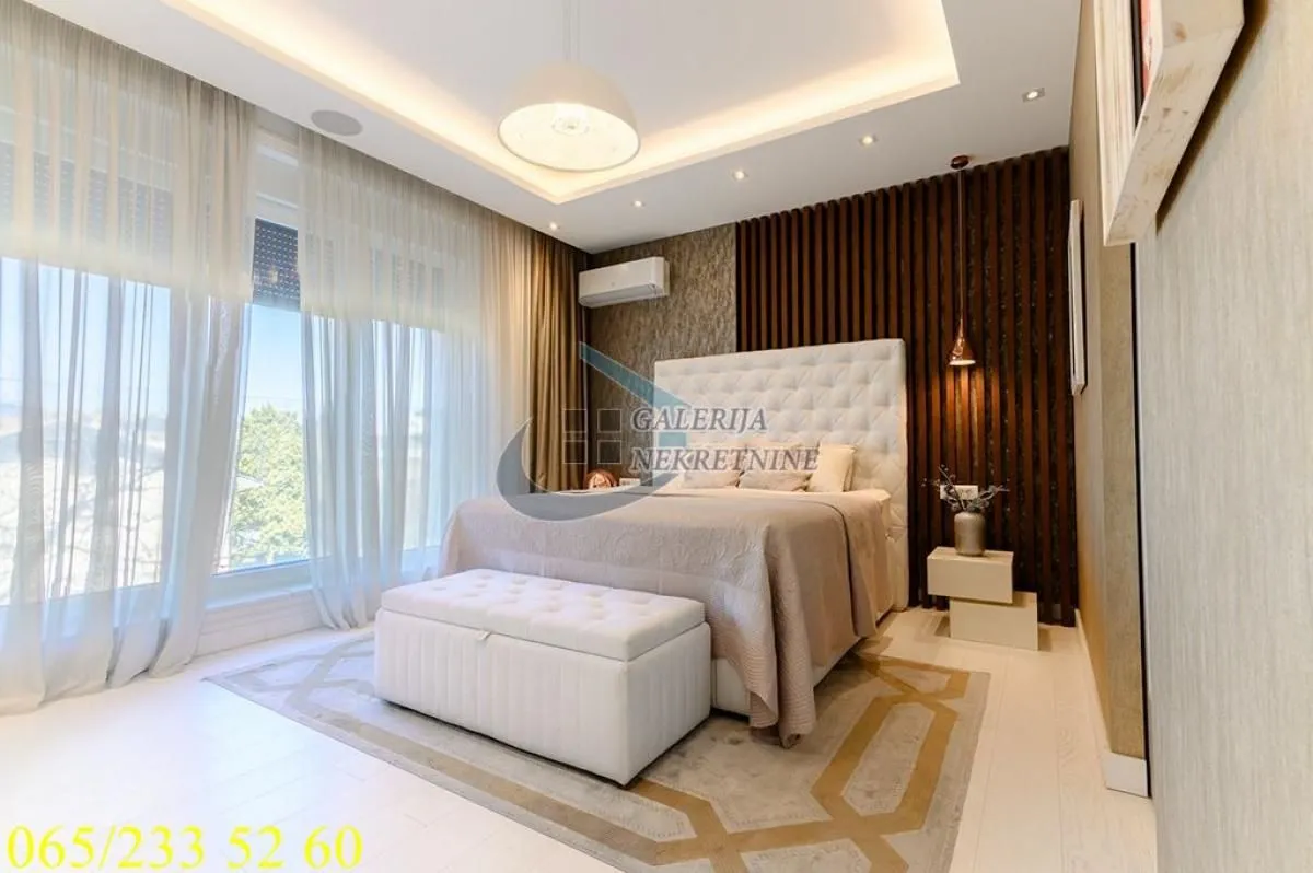 Sale, two bedroom apartment, 131m², Savski Venac, Beograd