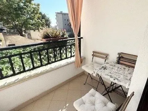 Sale, one bedroom apartment, 40m², Podkošljun, Budva - image 3