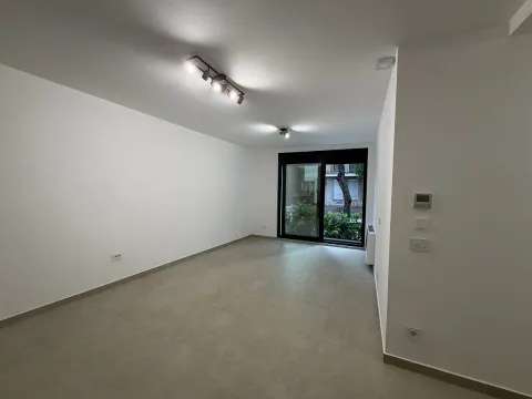 Poslovni prostor in Crveni Krst