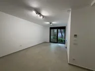 Izdavanje, poslovni prostor, 55m², Crveni Krst, Beograd
