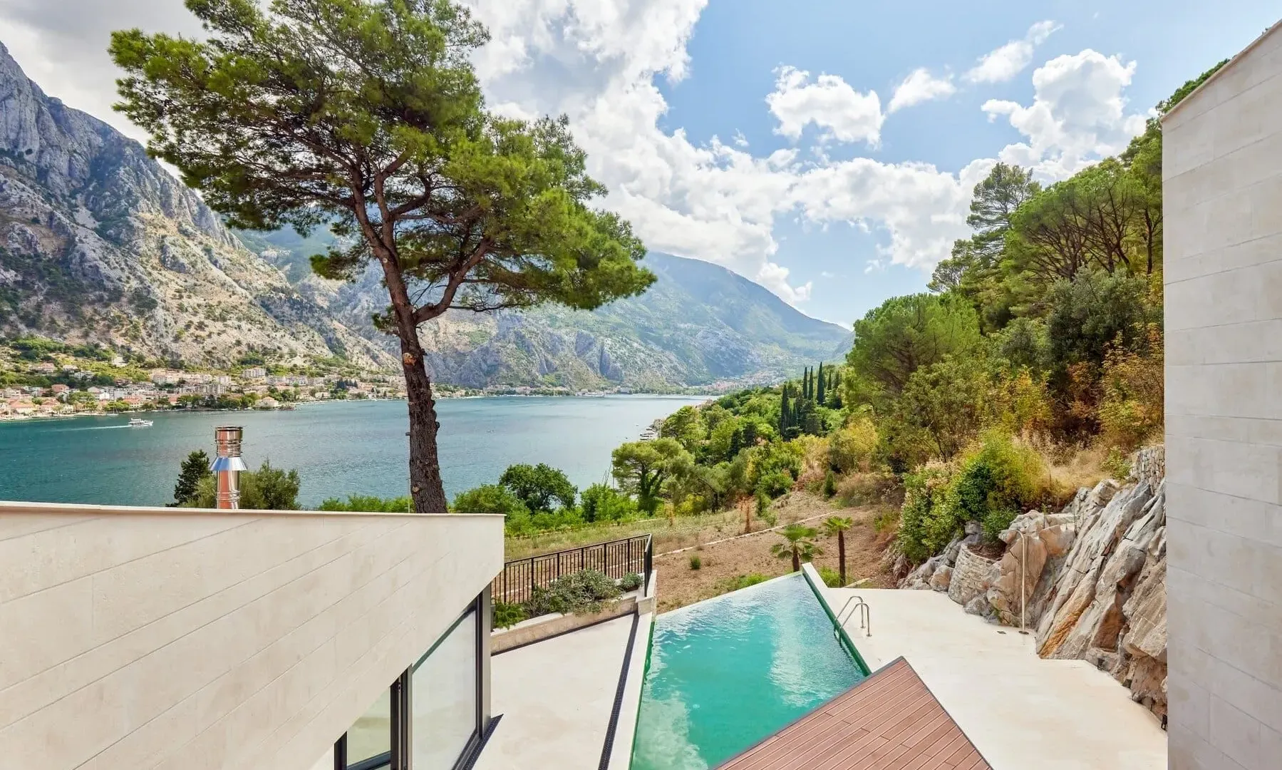 Sale, house, 479m², Prčanj, Kotor