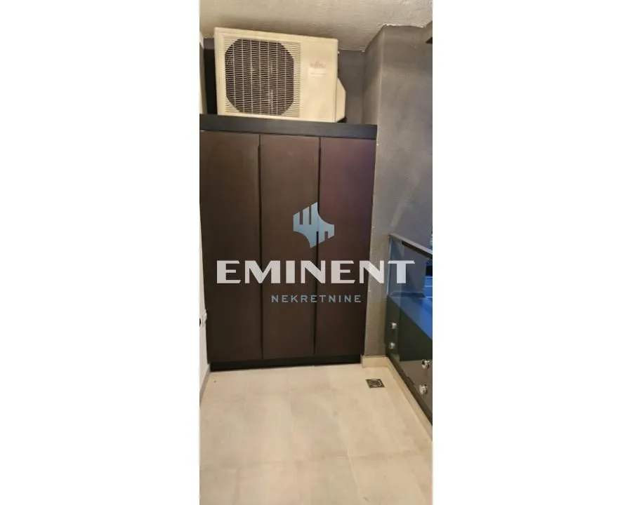 Izdavanje, dvosoban stan, 54m², Novi Beograd Blok 65, Novi Beograd Sve Podlokacije