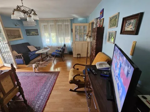 Prodaja, kuća, 181m², Irig, Srbija - image 2