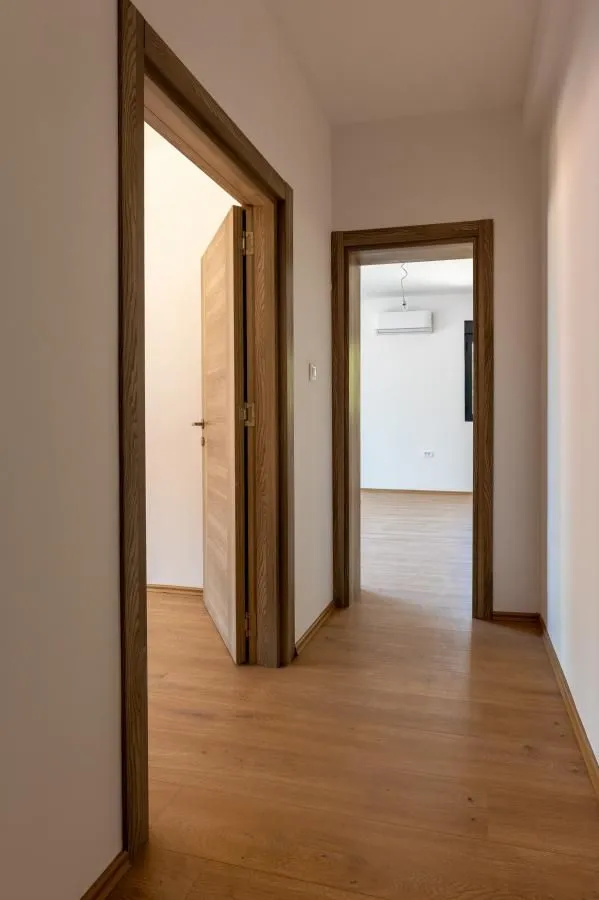 Sale, house, 160m², Škaljari, Kotor