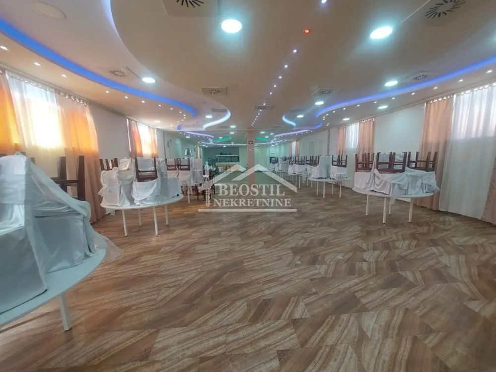 Rent, office space, 437m², Centar, Smederevo