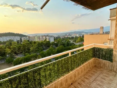 Sale, three bedroom apartment, 74m², Pobrežje, Podgorica - image 2