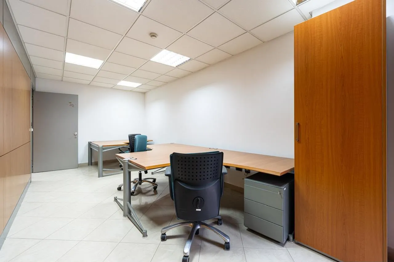 Rent, office space, 414m², Preko Morače, Podgorica