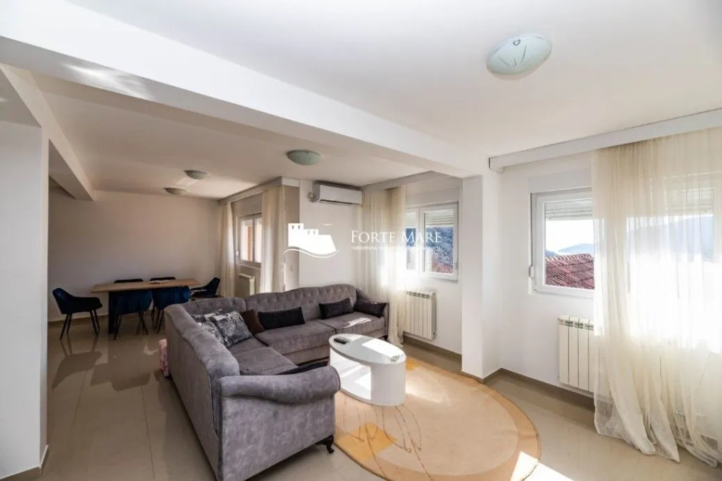 Prodaja, dvosoban stan, 86m², Ratiševina, Herceg Novi