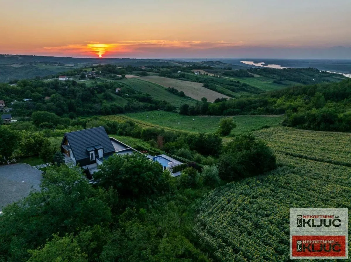 Rent, house, 300m², Sremski Karlovci, Novi Sad