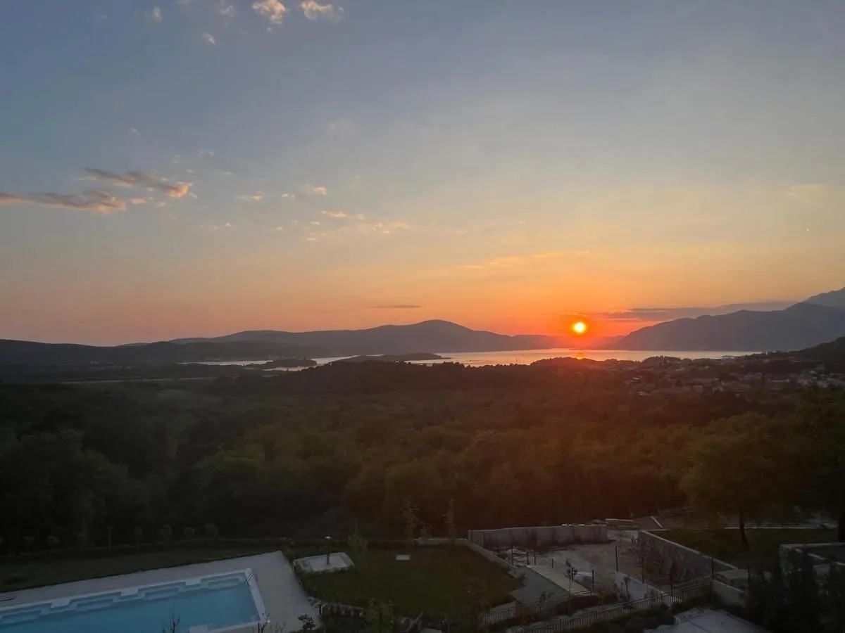 Prodaja, garsonjera, 35m², Tivat, Crna Gora
