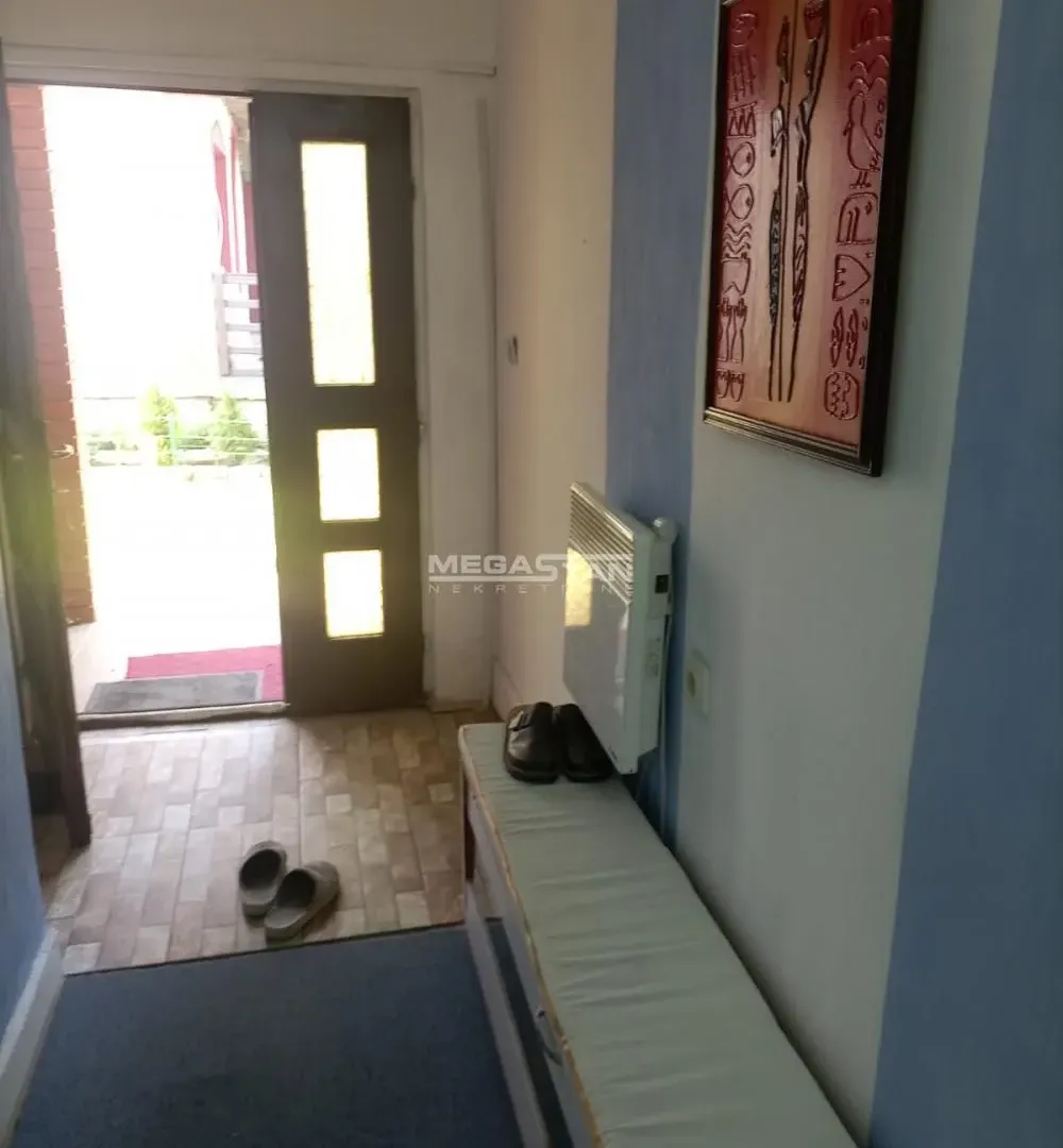 Rent, three bedroom apartment, 61m², Bezanijska Kosa 2, Bežanijska Kosa Sve Podlokacije