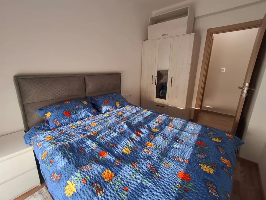 Rent, one bedroom apartment, 45m², Zlatica, Podgorica