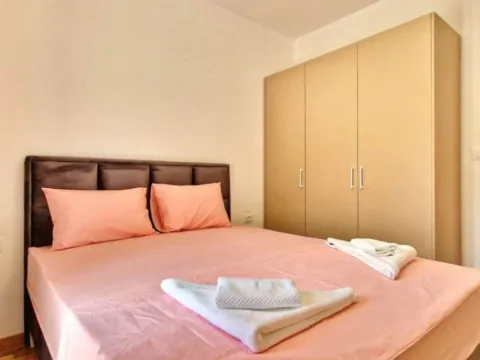 Sale, one bedroom apartment, 70m², Bečići, Budva - image 4