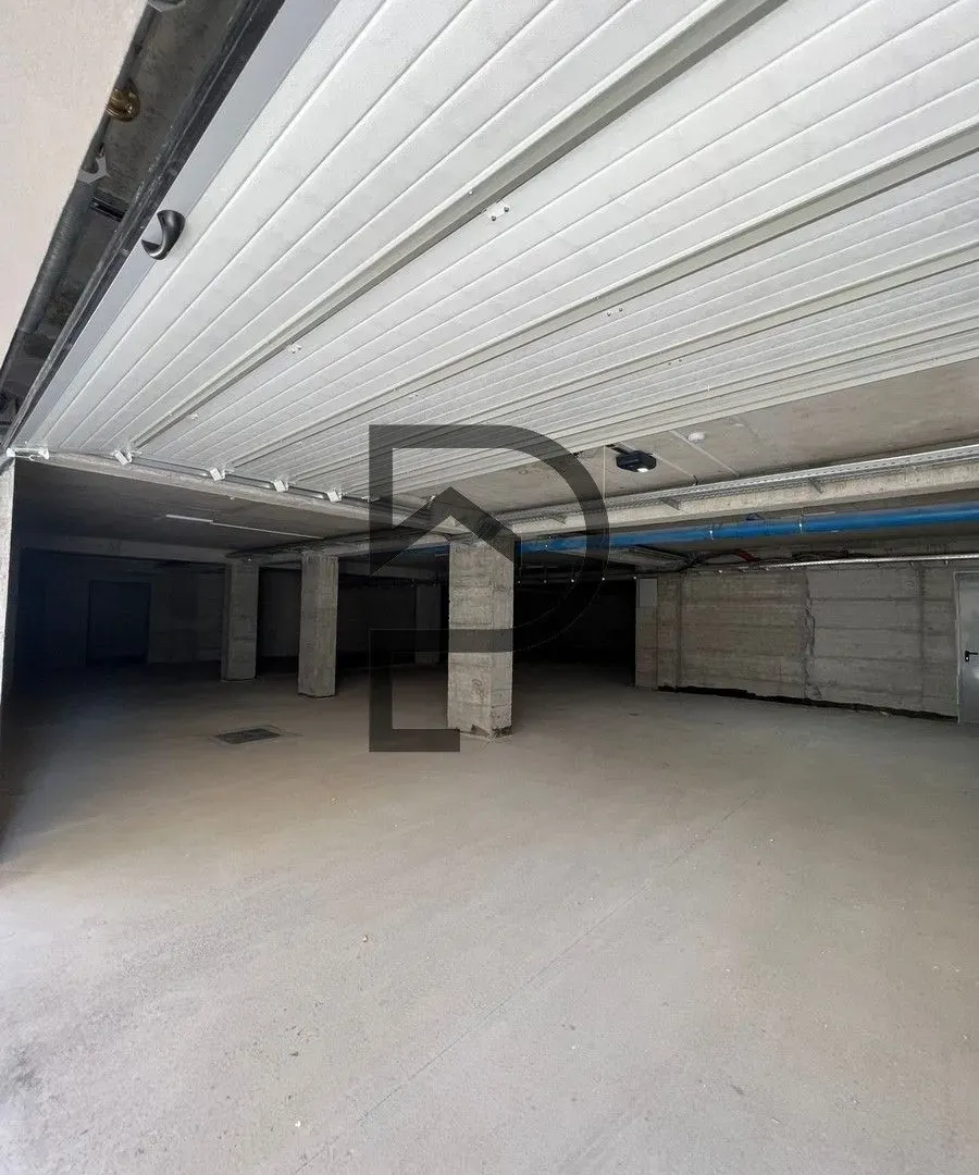 Rent, office space, 618m², Zabjelo, Podgorica