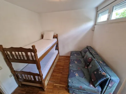 Izdavanje, jednosoban stan, 40m², Budva, Crna Gora - image 8