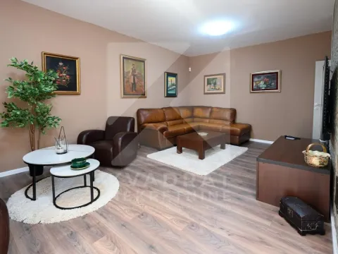 Rent, three bedroom apartment, 106m², Momišići, Podgorica - image 2