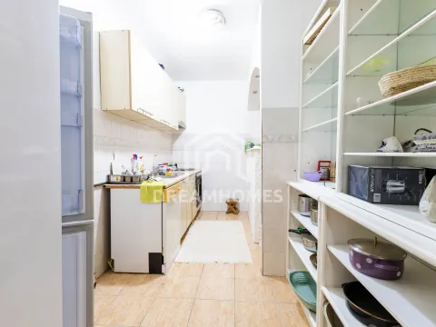 Izdavanje, dvosoban stan, 74m², City Kej, Podgorica - image 4