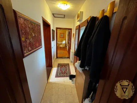 Prodaja, kuća, 205m², Arnajevo, Barajevo - image 27