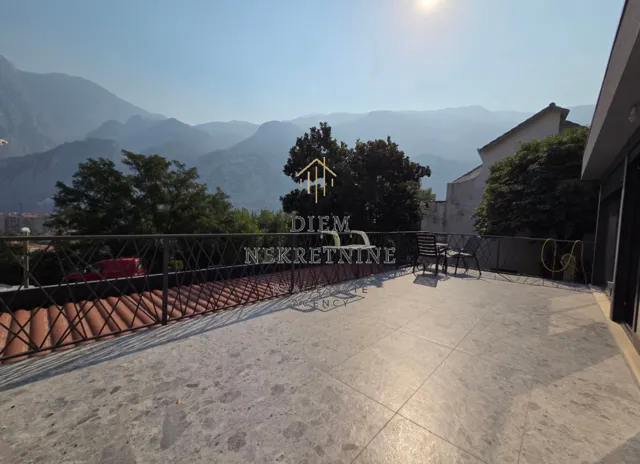 Spacious terrace with mountain view.