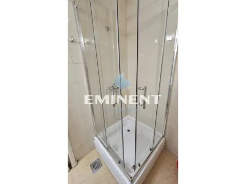 Izdavanje, trosoban stan, 83m², Vračar Hram, Vračar Sve Podlokacije - image 16