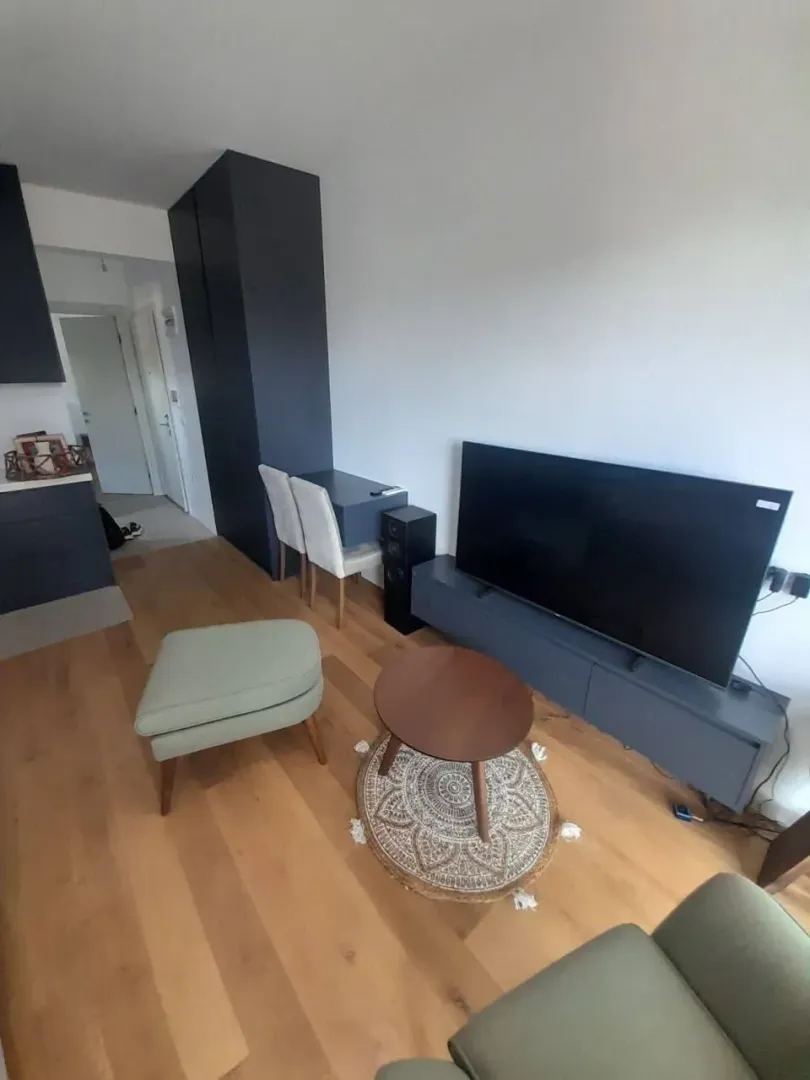 Rent, one bedroom apartment, 45m², Bečići, Budva