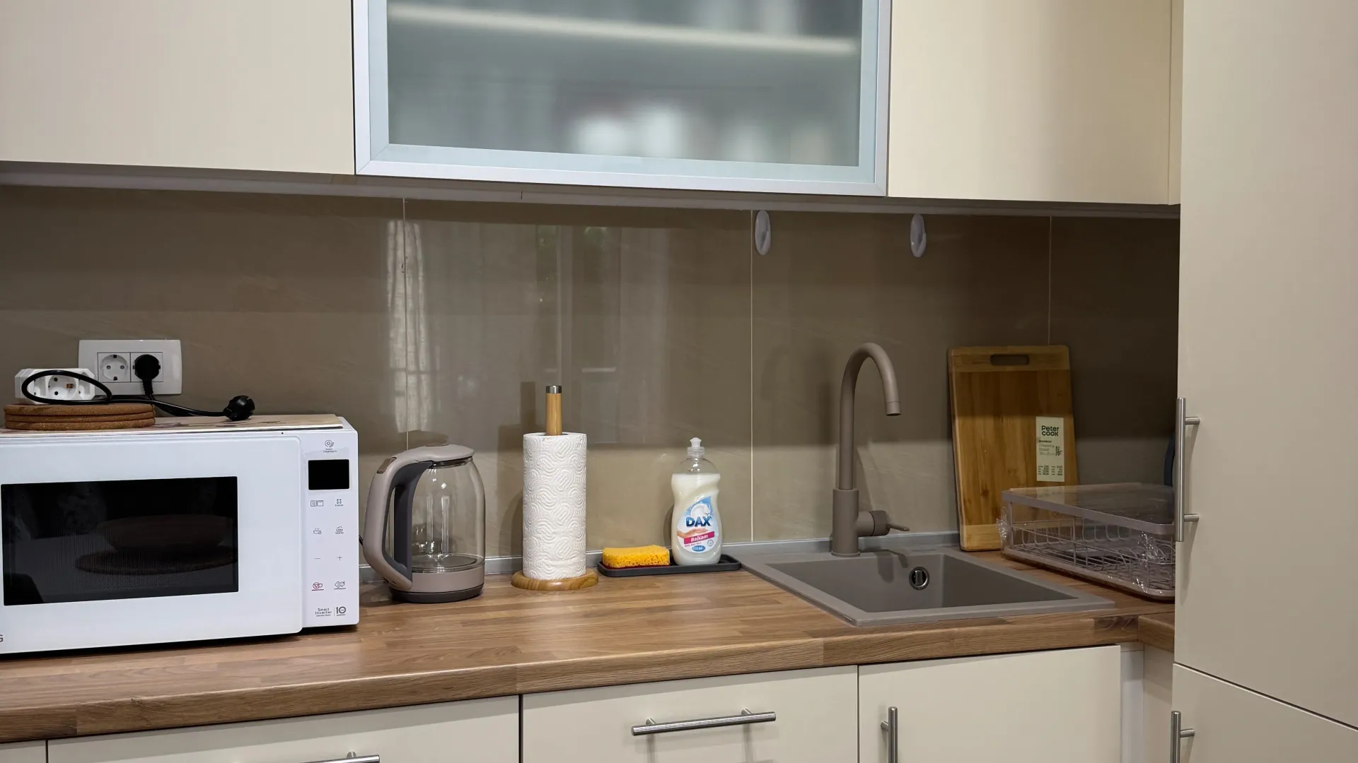 Rent, one bedroom apartment, 44m², Bečići, Budva