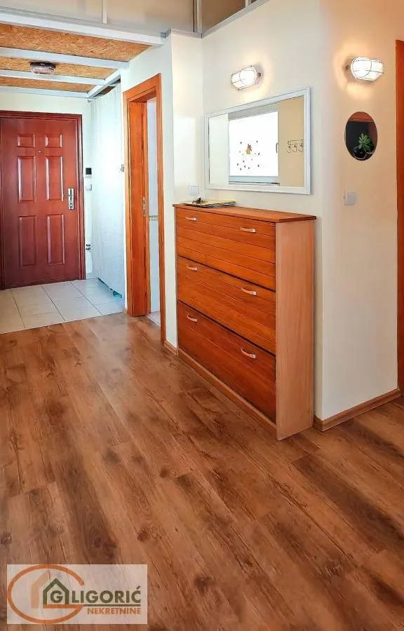 Sale, four bedroom apartment, 112m², Lekino Brdo, Voždovac Sve Podlokacije