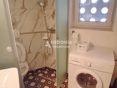Rent, one bedroom apartment, 36m², Zeleni Venac, Beograd - image 11