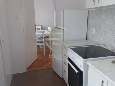 Izdavanje, dvosoban stan, 50m², Grbavica, Novi Sad Sve Podlokacije - image 6