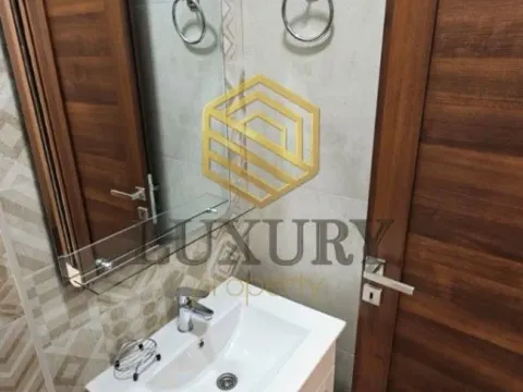 Izdavanje, poslovni prostor, 46m², Pobrežje, Podgorica - image 5