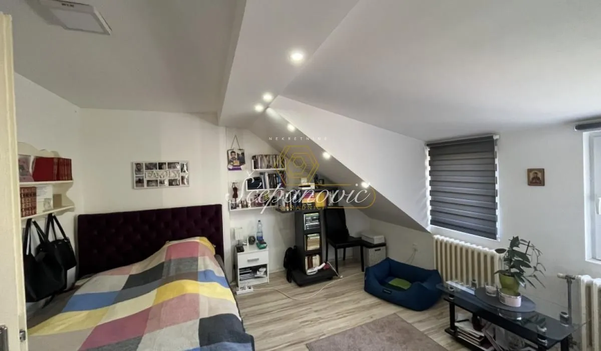 Prodaja, kuća, 181m², Klisa, Novi Sad Sve Podlokacije