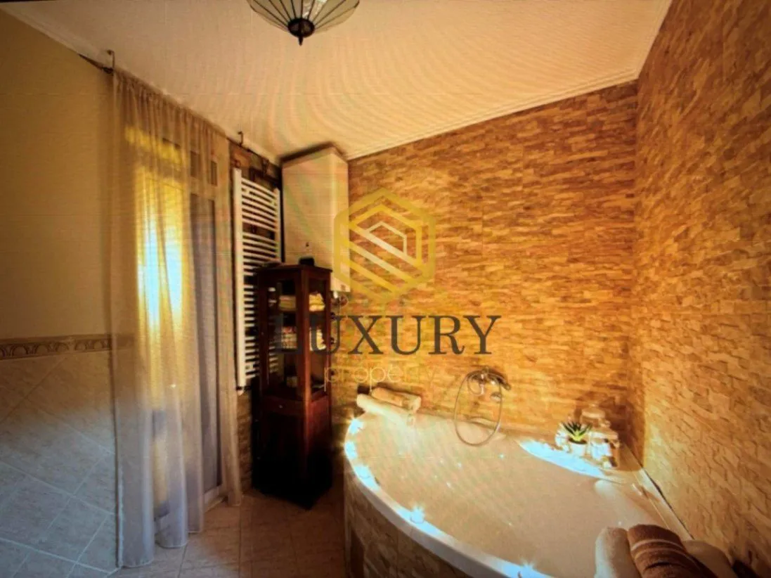 Rent, house, 200m², Donja Gorica, Podgorica