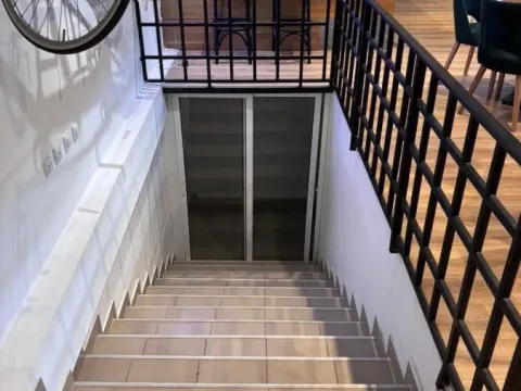 Izdavanje, poslovni prostor, 390m², Medijana, Niš - image 12