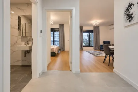 Rent, two bedroom apartment, 69m², Centar, Budva - image 8