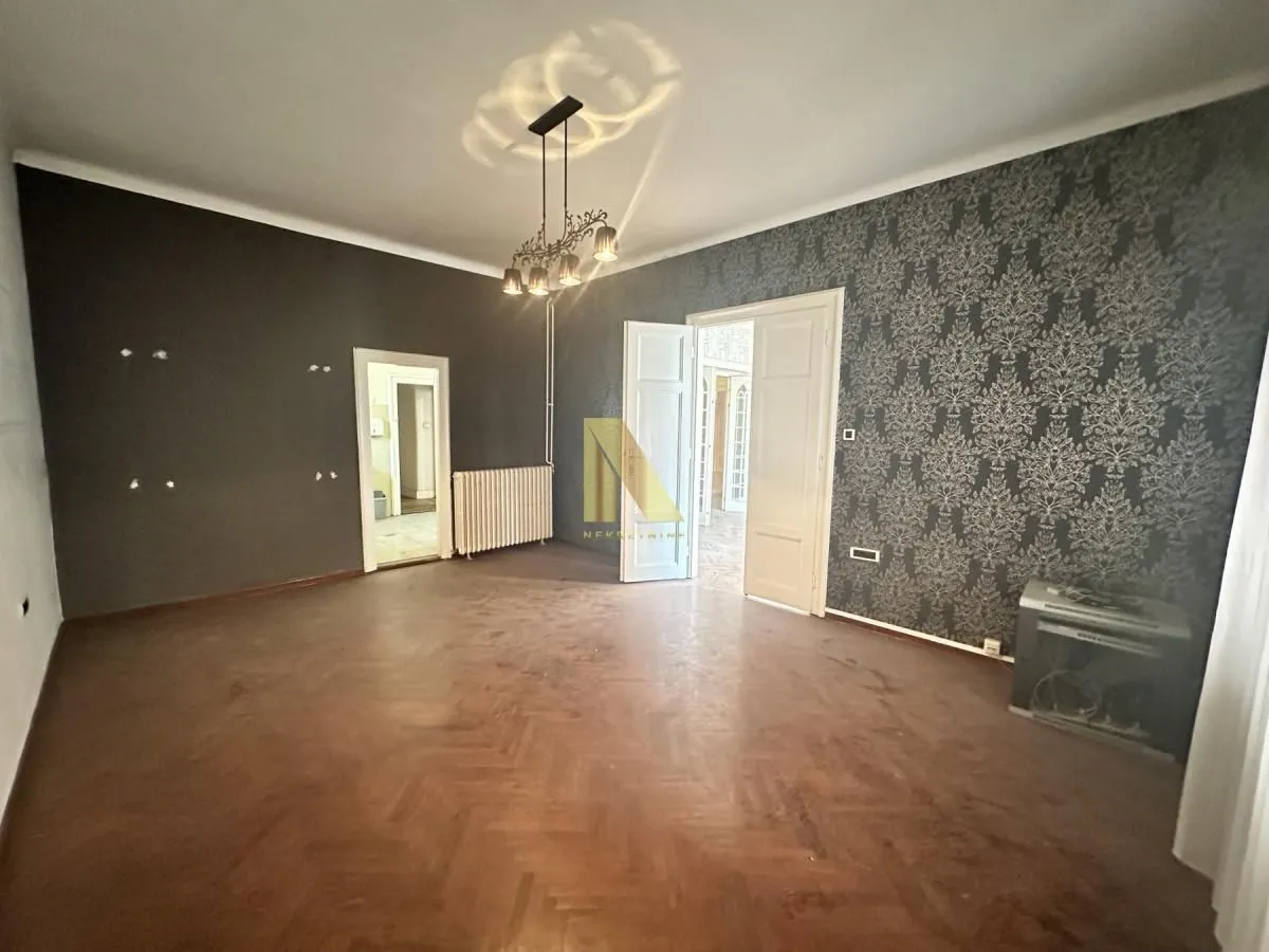 Rent, four bedroom apartment, 163m², Centar, Novi Sad
